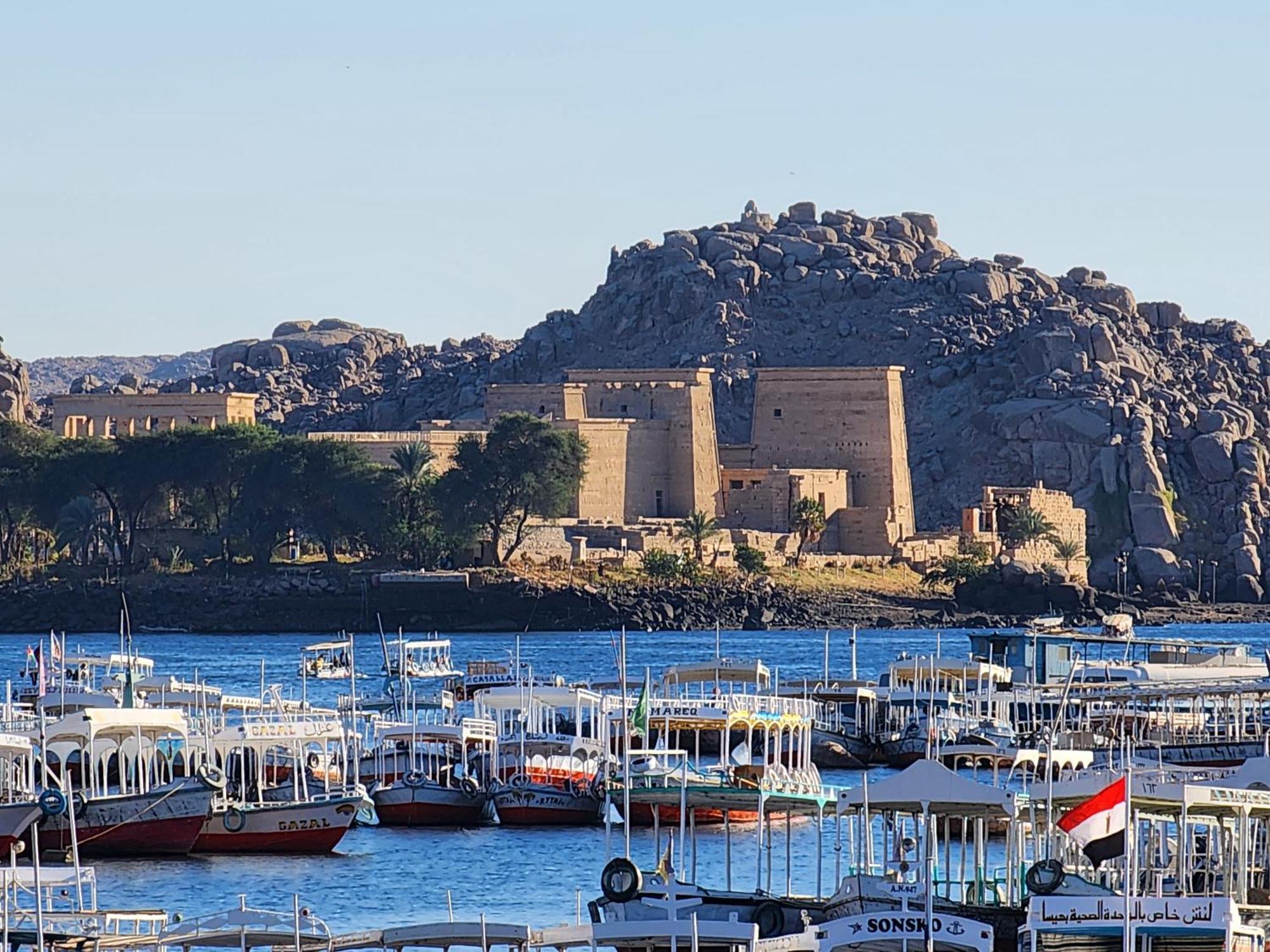 Endo Mando Hotel Aswan Exterior photo