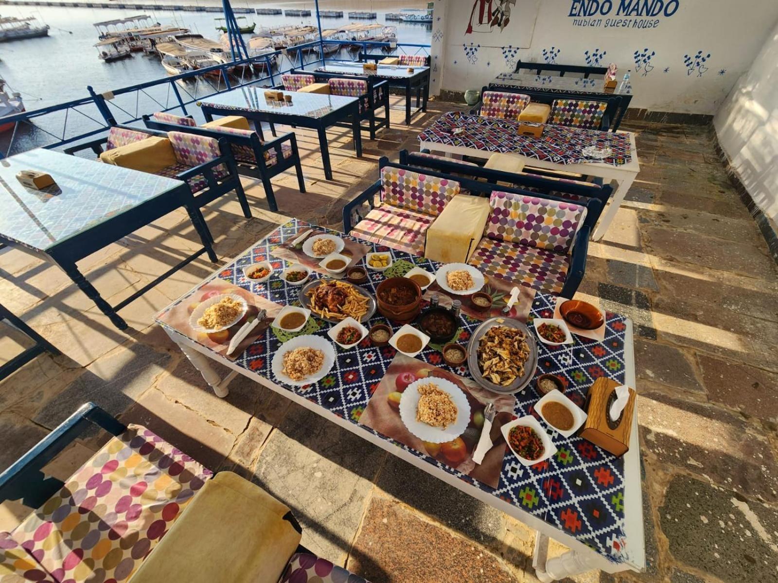 Endo Mando Hotel Aswan Exterior photo