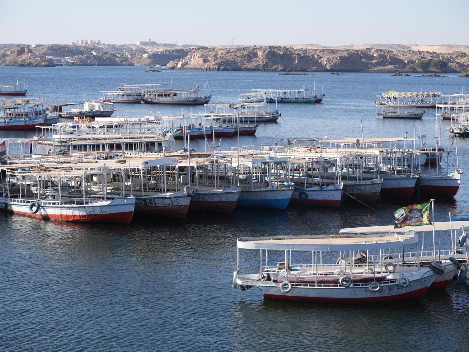 Endo Mando Hotel Aswan Exterior photo
